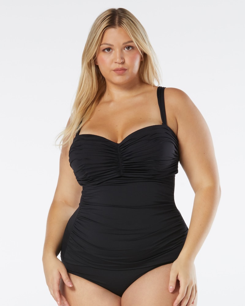 Front of a model wearing a size 40D CHARISMA TANKINI in CAST-BLACK by Coco Reef. | dia_product_style_image_id:332698